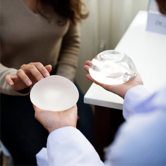 Breast augmentation: how long can breast implants be left in?